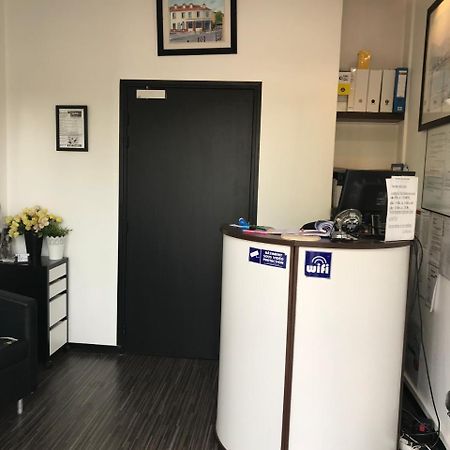 Hotel Moderne Saint-Maur-des-Fosses Ngoại thất bức ảnh