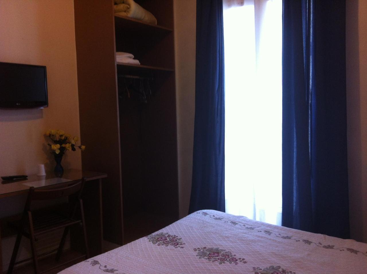 Hotel Moderne Saint-Maur-des-Fosses Ngoại thất bức ảnh